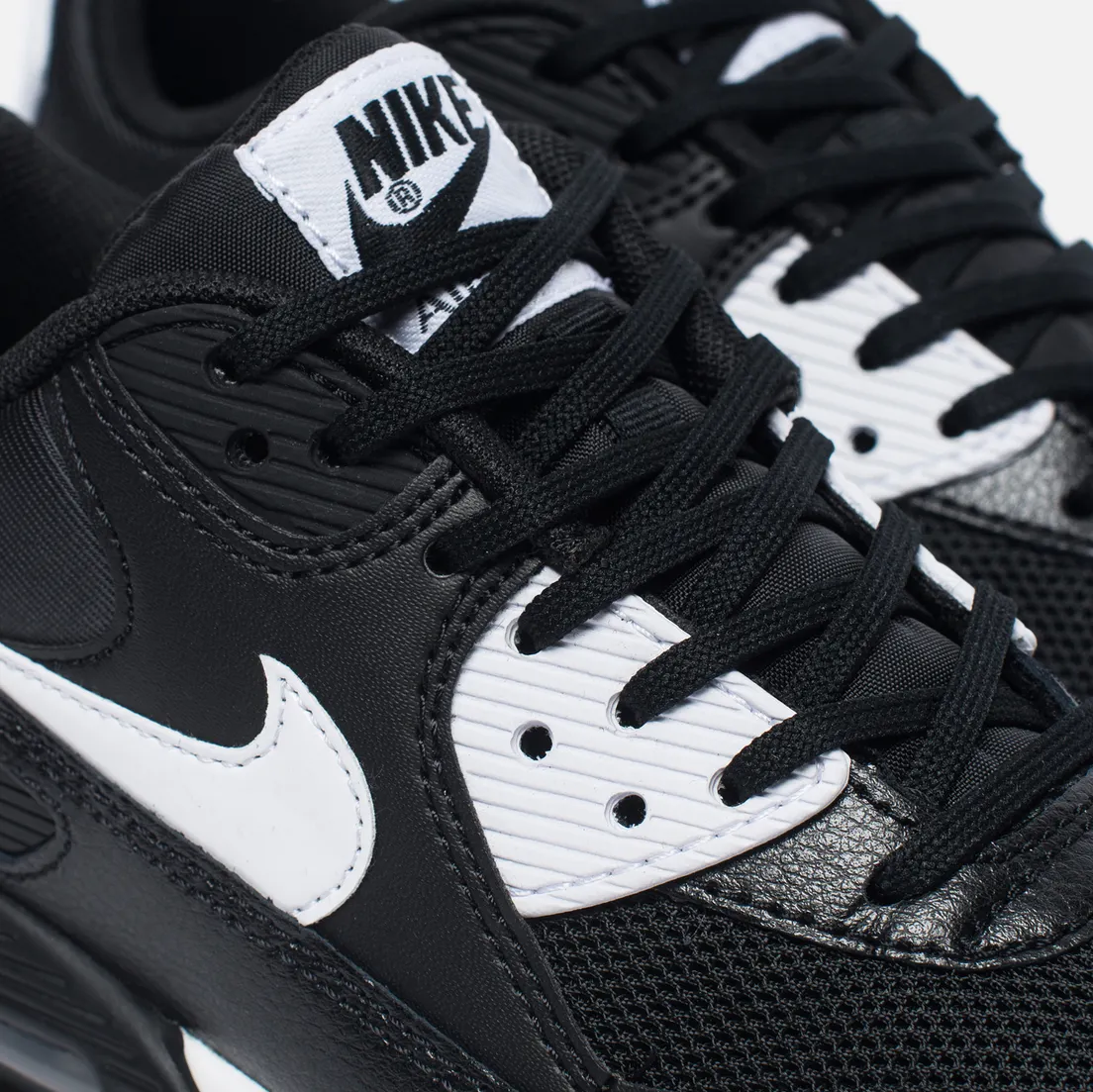 Nike Женские кроссовки Air Max 90 Essential