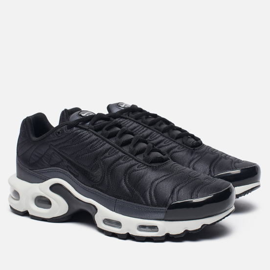 Женские кроссовки Nike Air Max Plus SE Metallic Hematite/Black/Summit White