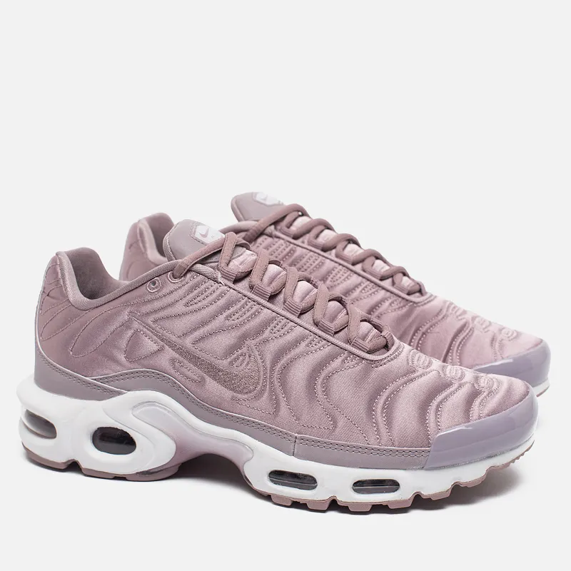 Nike Женские кроссовки Air Max Plus SE NT Satin Pack