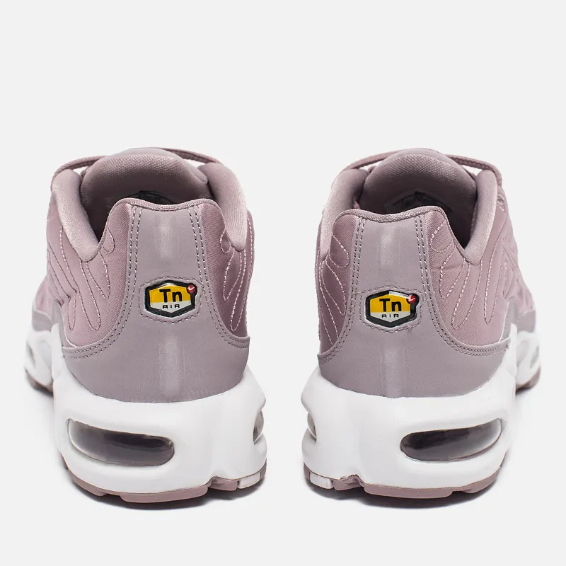 Nike Женские кроссовки Air Max Plus SE NT Satin Pack