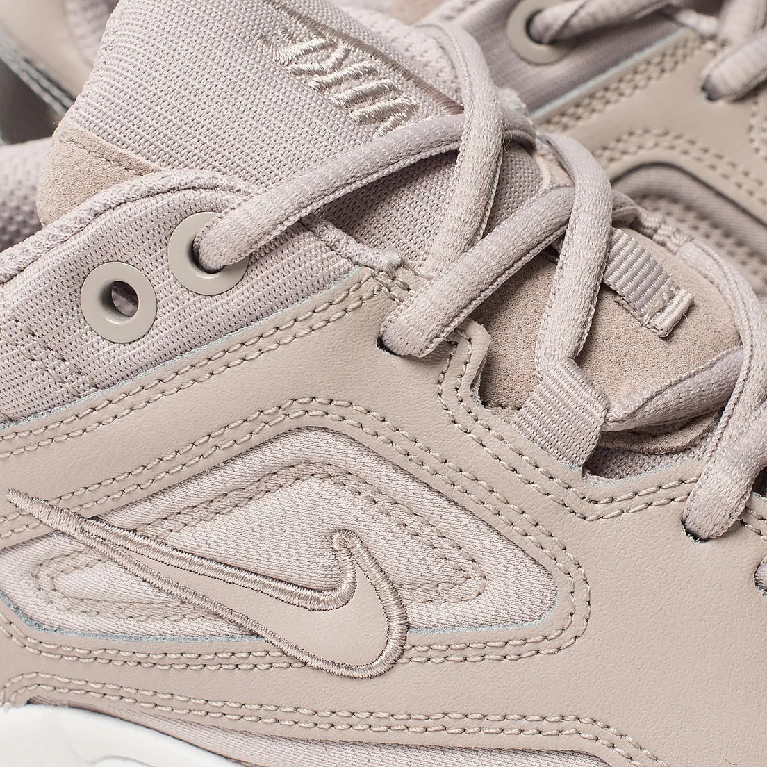 Nike Женские кроссовки M2K Tekno