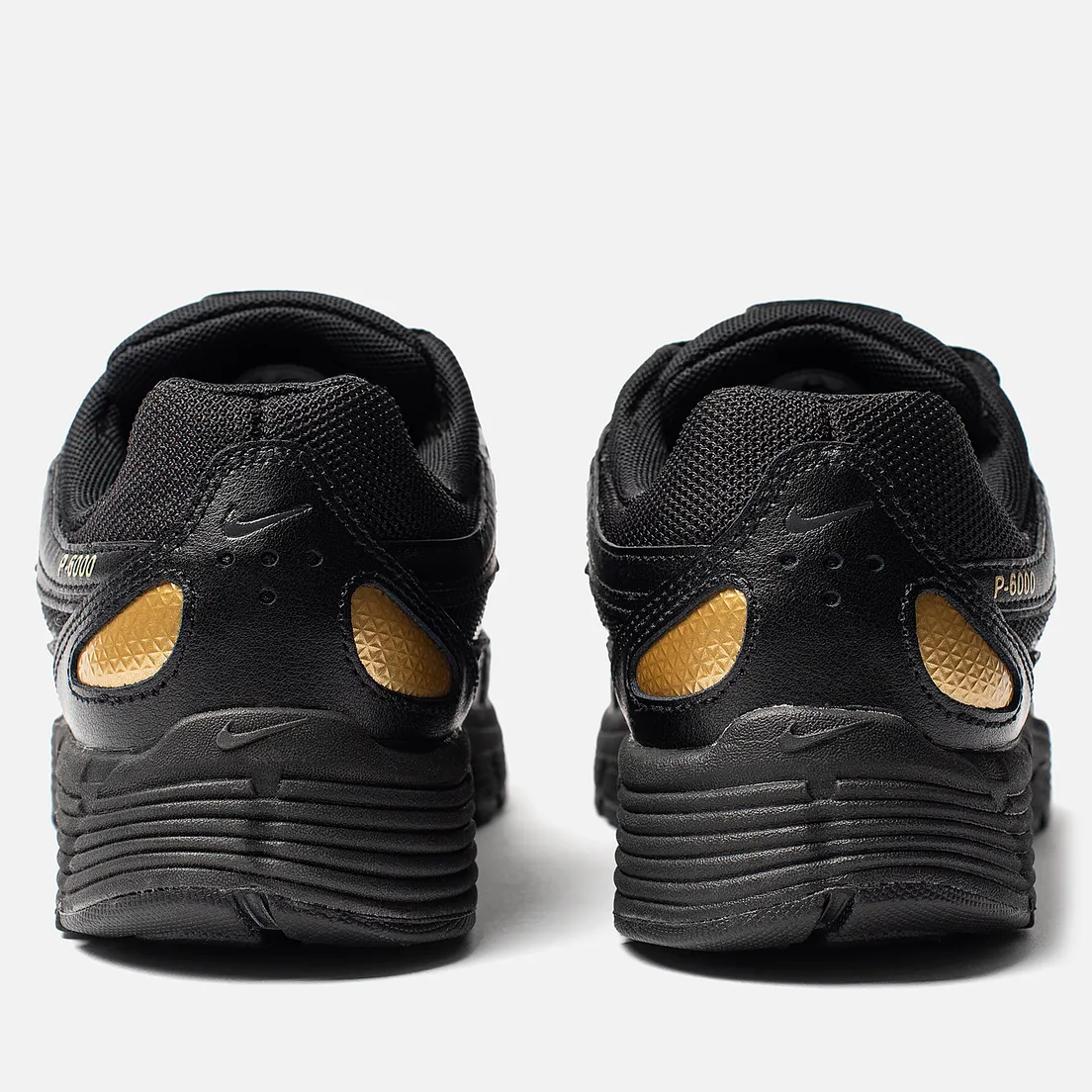 Nike Женские кроссовки P-6000