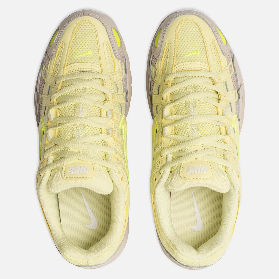 Nike Женские кроссовки P-6000