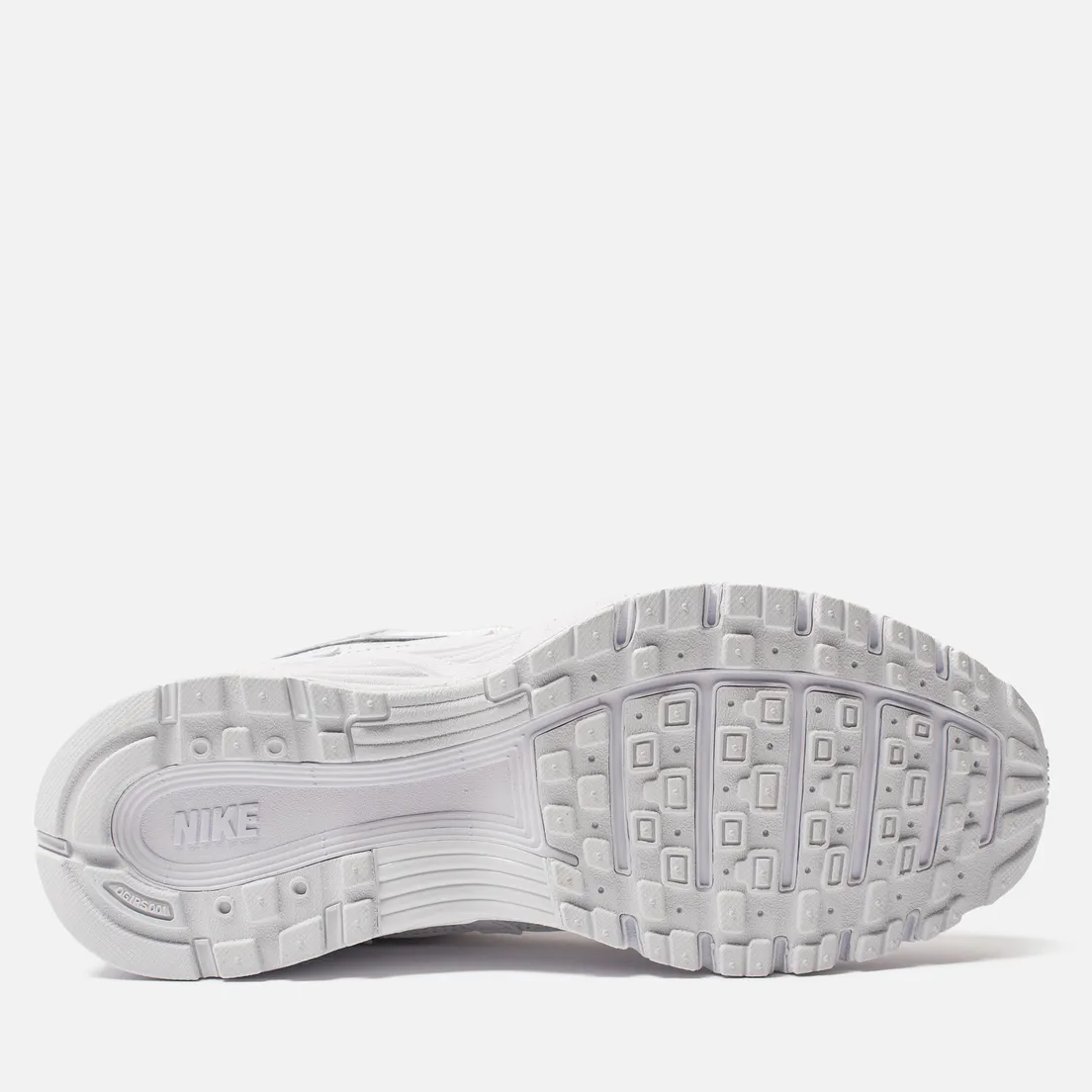 Nike Женские кроссовки P-6000
