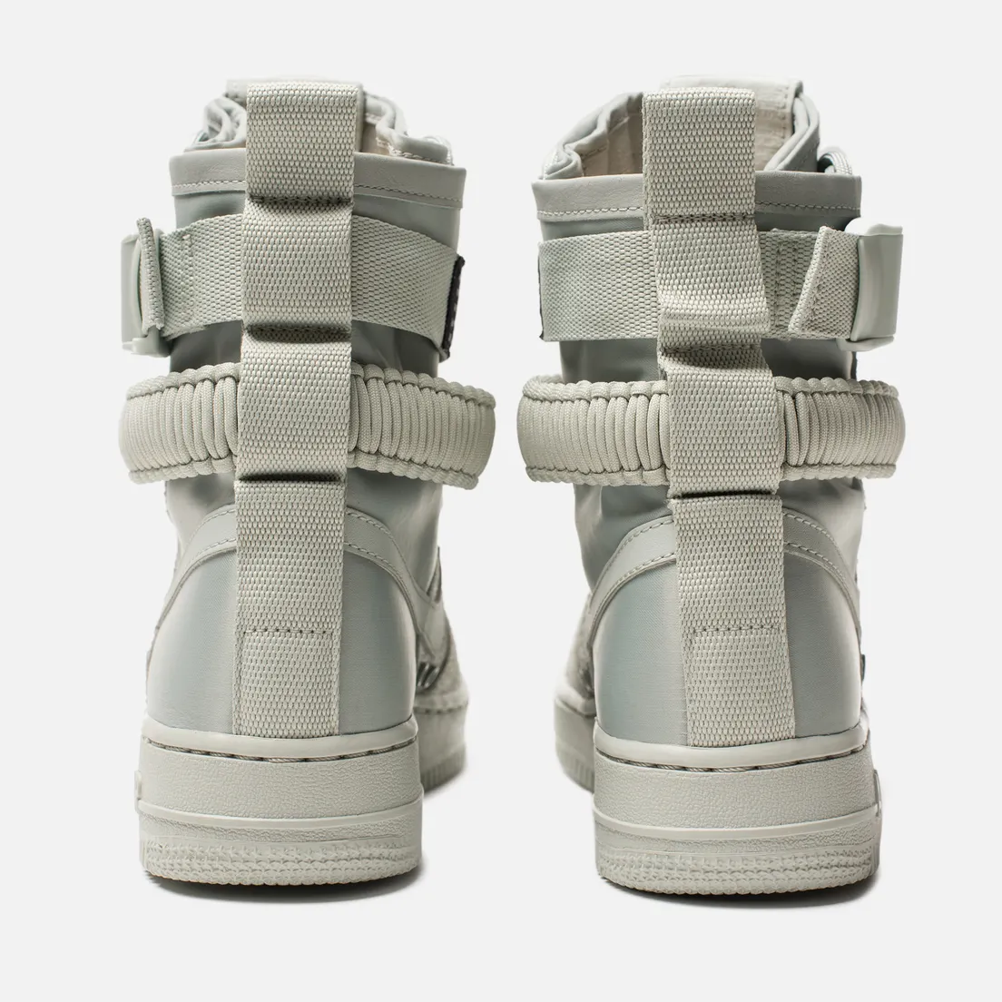 Nike Женские кроссовки Special Field Air Force 1