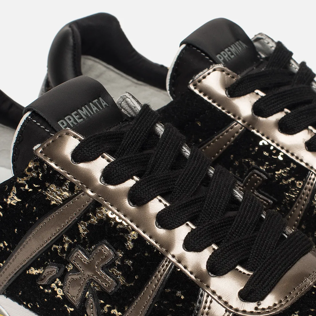 Premiata Женские кроссовки Diane 2530