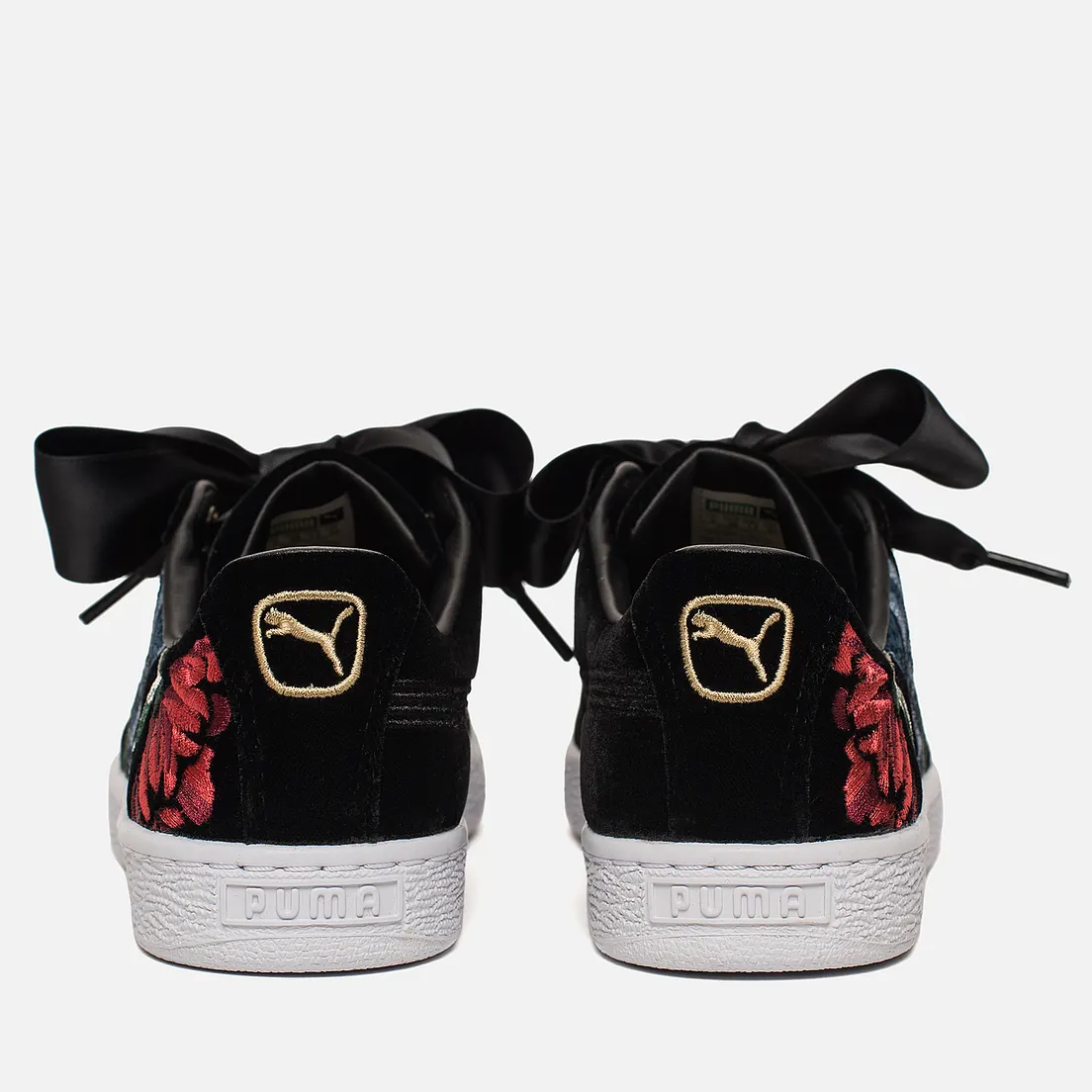 Puma Женские кроссовки Basket Heart Hyper Embroidery