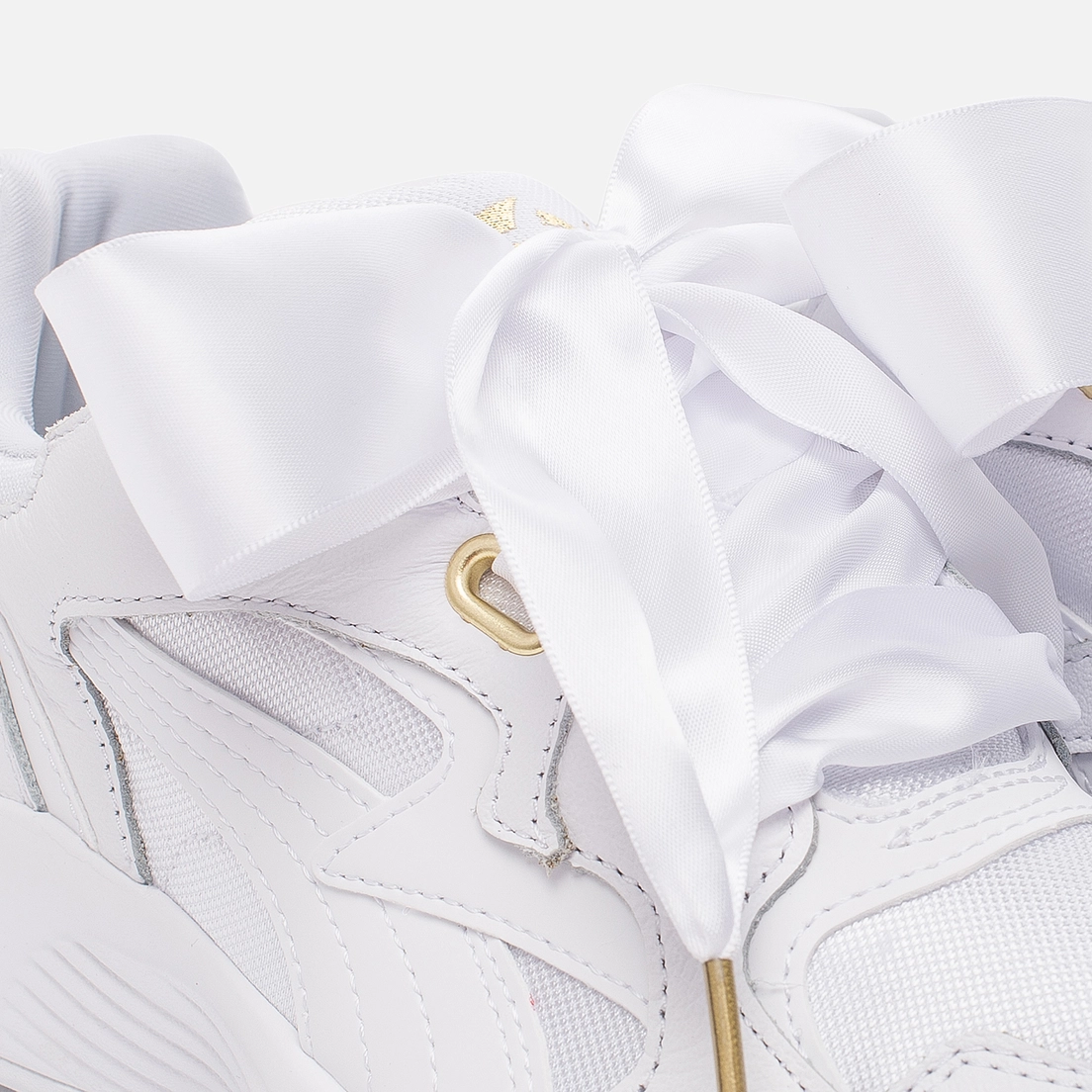 Puma Женские кроссовки Prevail Heart