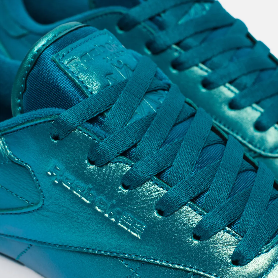 Reebok Женские кроссовки Classic Leather Pearlized
