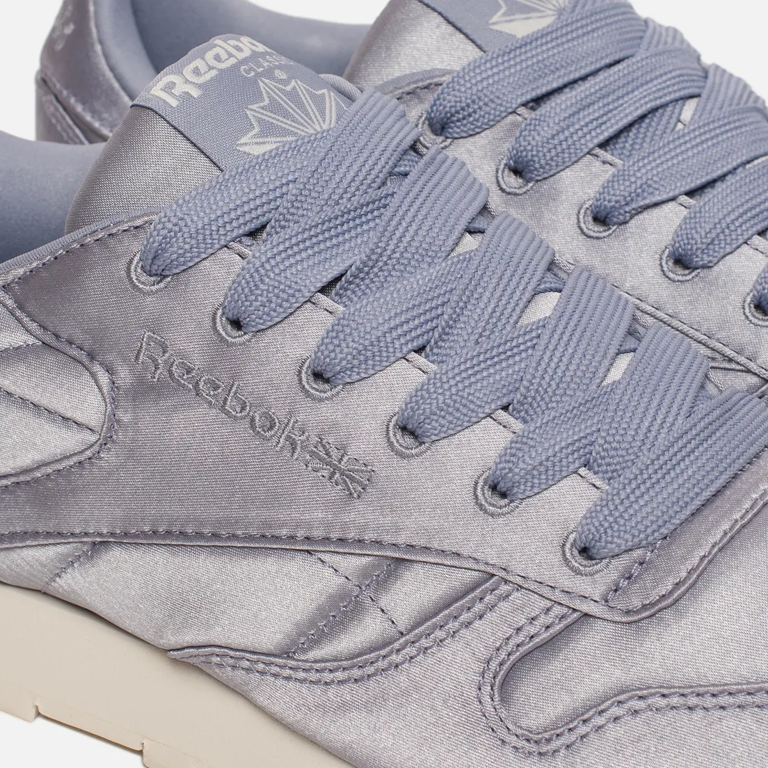 Reebok Женские кроссовки Classic Leather Satin