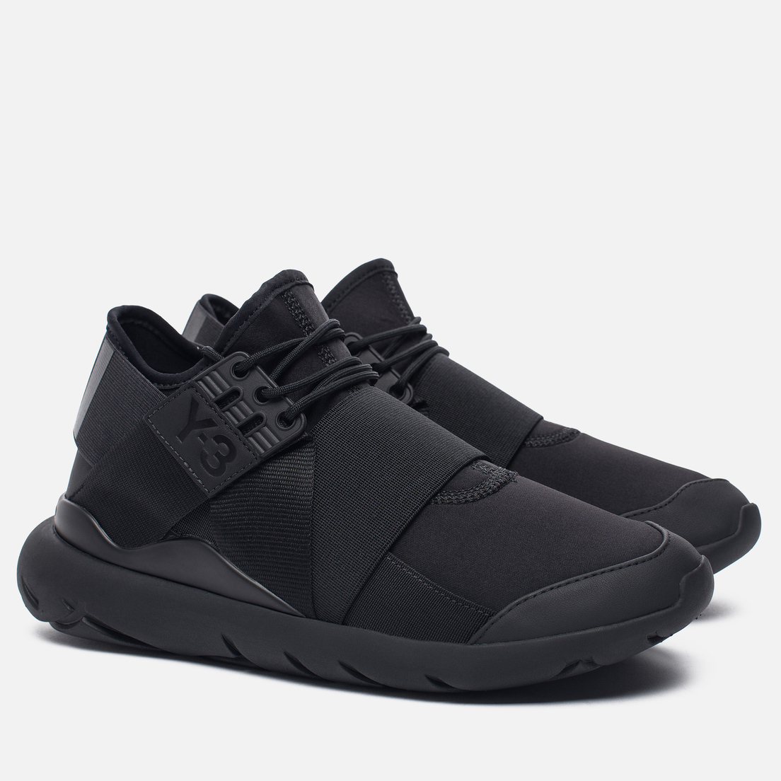 Женские кроссовки Y-3 Qasa Elle Lace, S82108