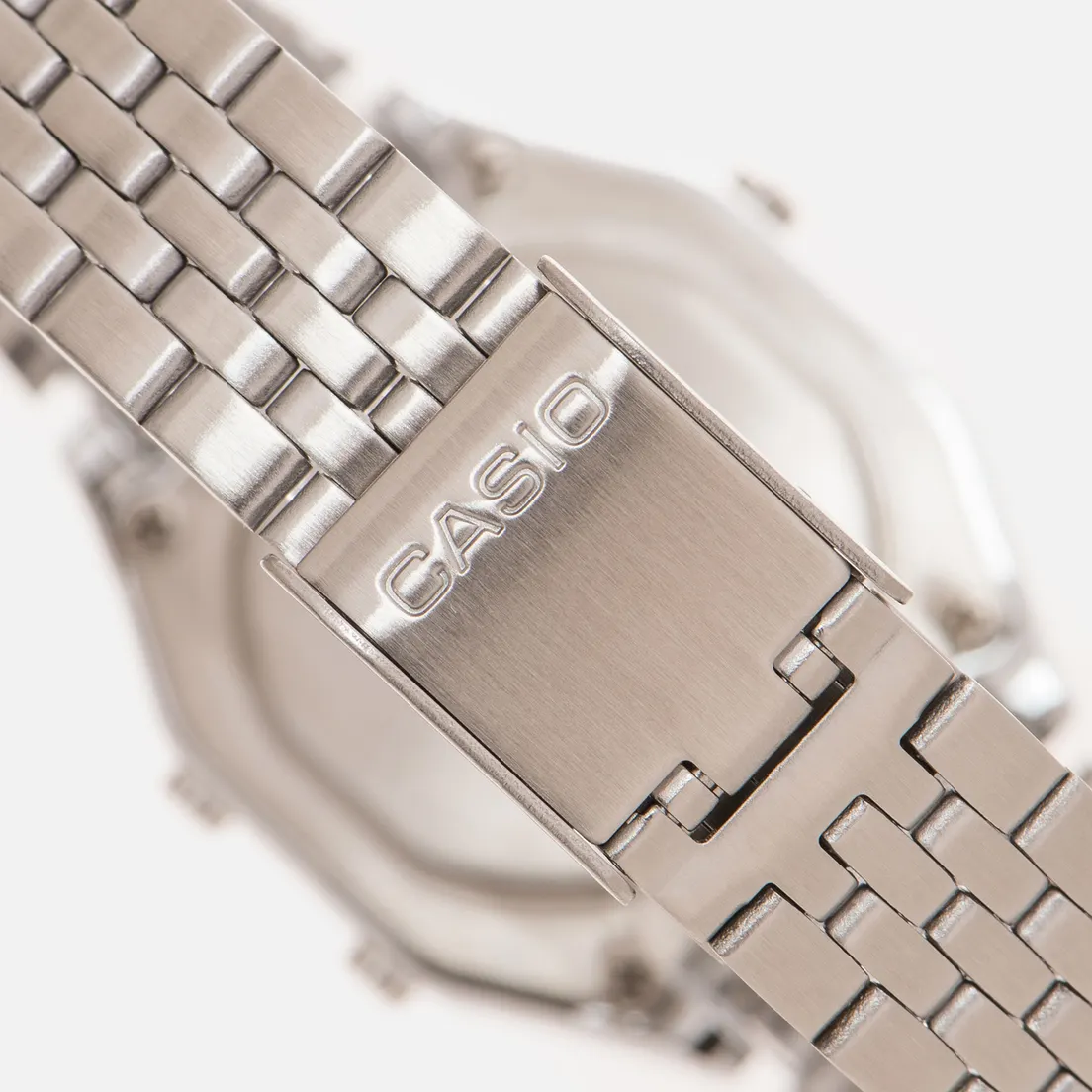 CASIO Наручные часы LA680WEA-4C