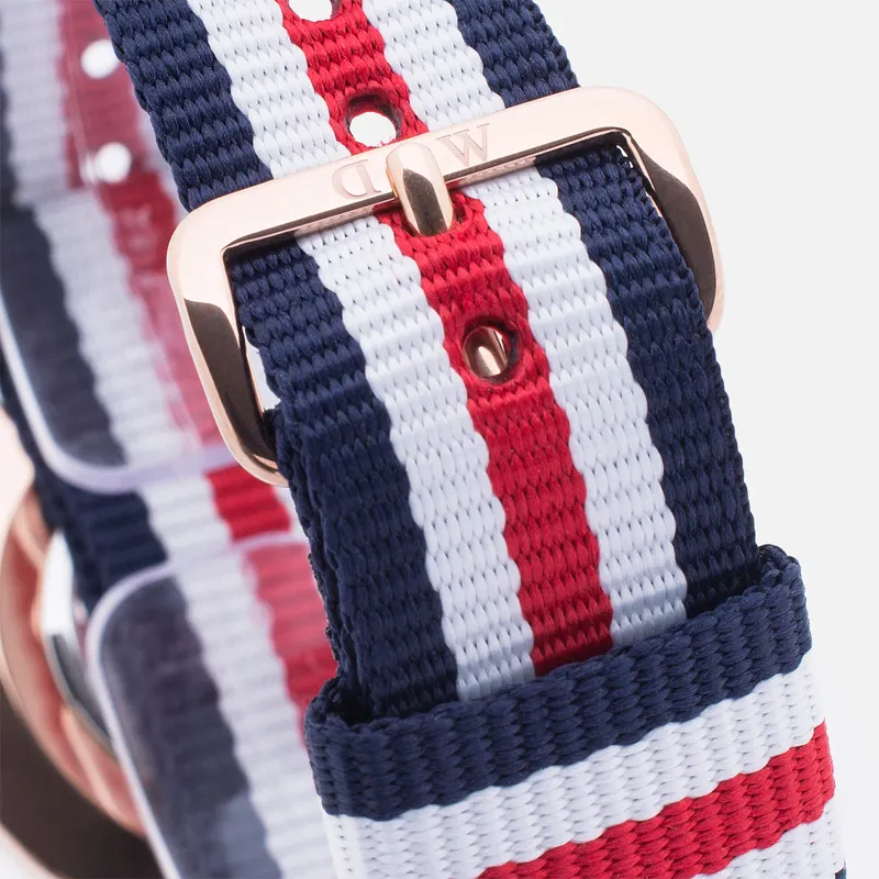 Daniel Wellington Наручные часы Classic Canterbury