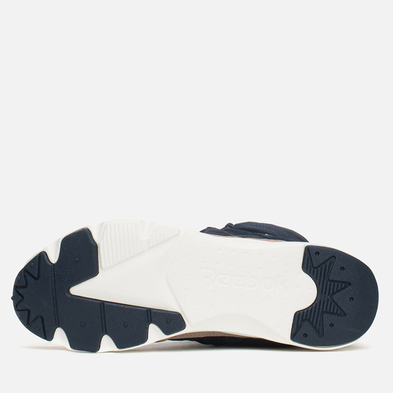 Reebok Женские дутики Russia Boot