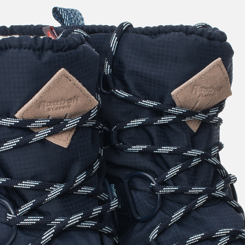 Reebok Женские дутики Russia Boot