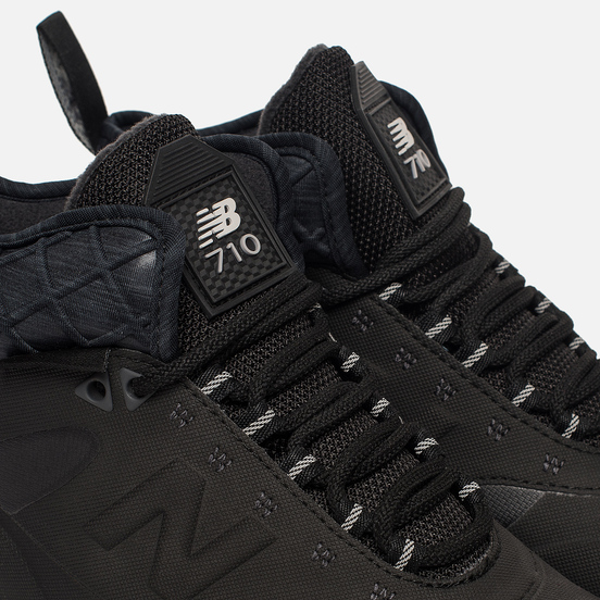 Женские зимние ботинки New Balance WFL710BV Fresh Foam Black