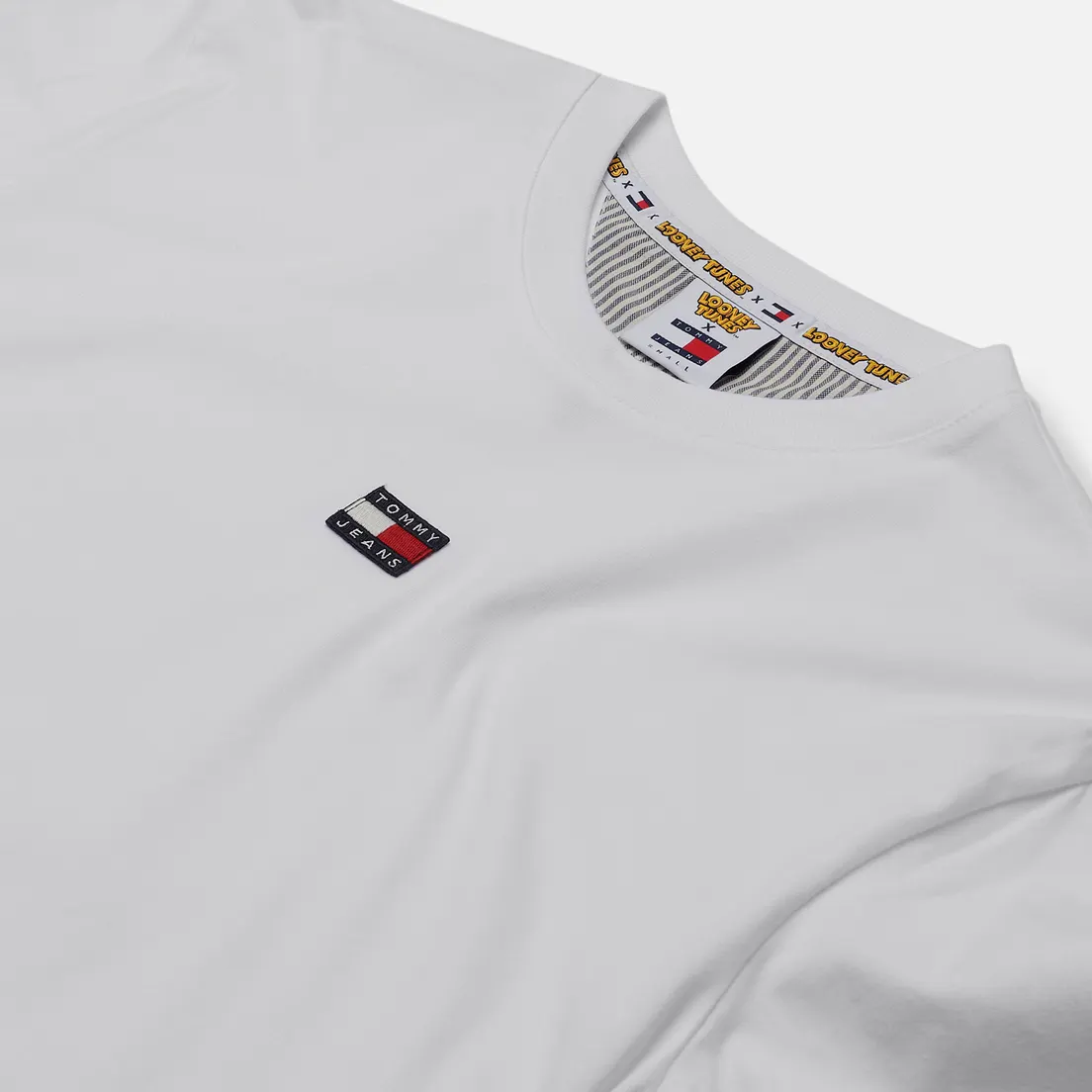 Tommy Jeans Женский лонгслив x Looney Tunes