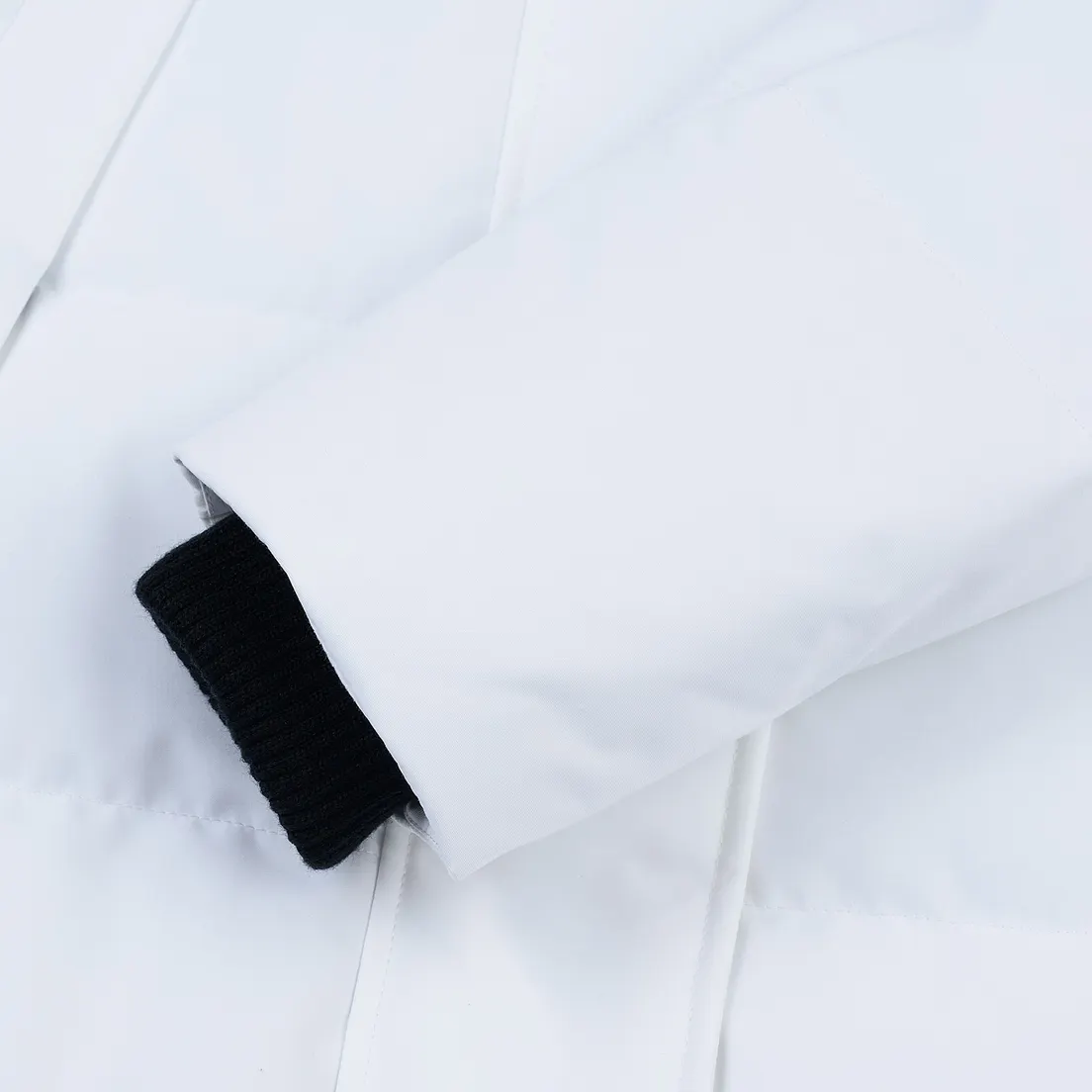 Arctic Explorer Женский пуховик Quilted Down