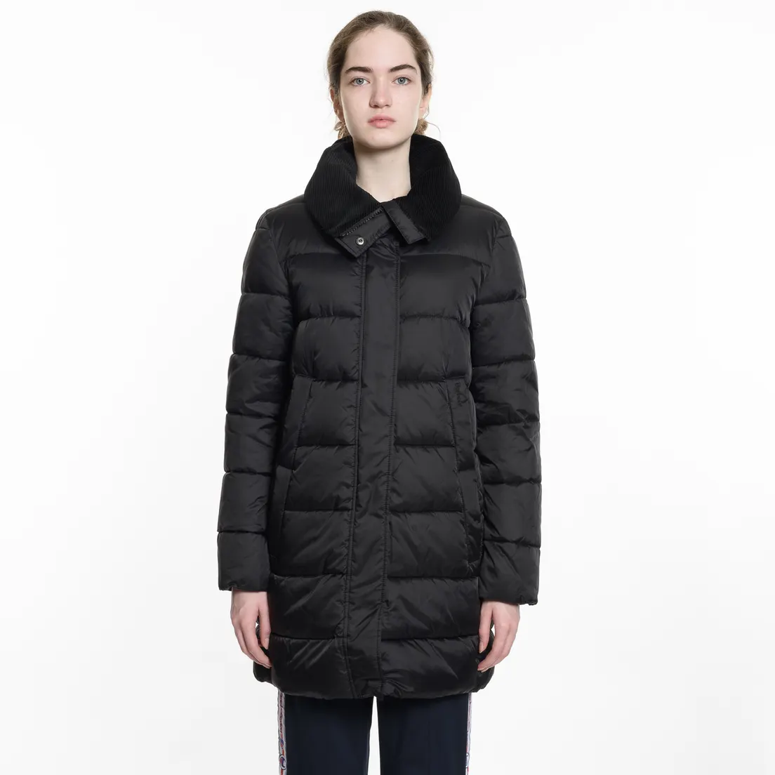 Barbour Женский пуховик Darcy Quilt