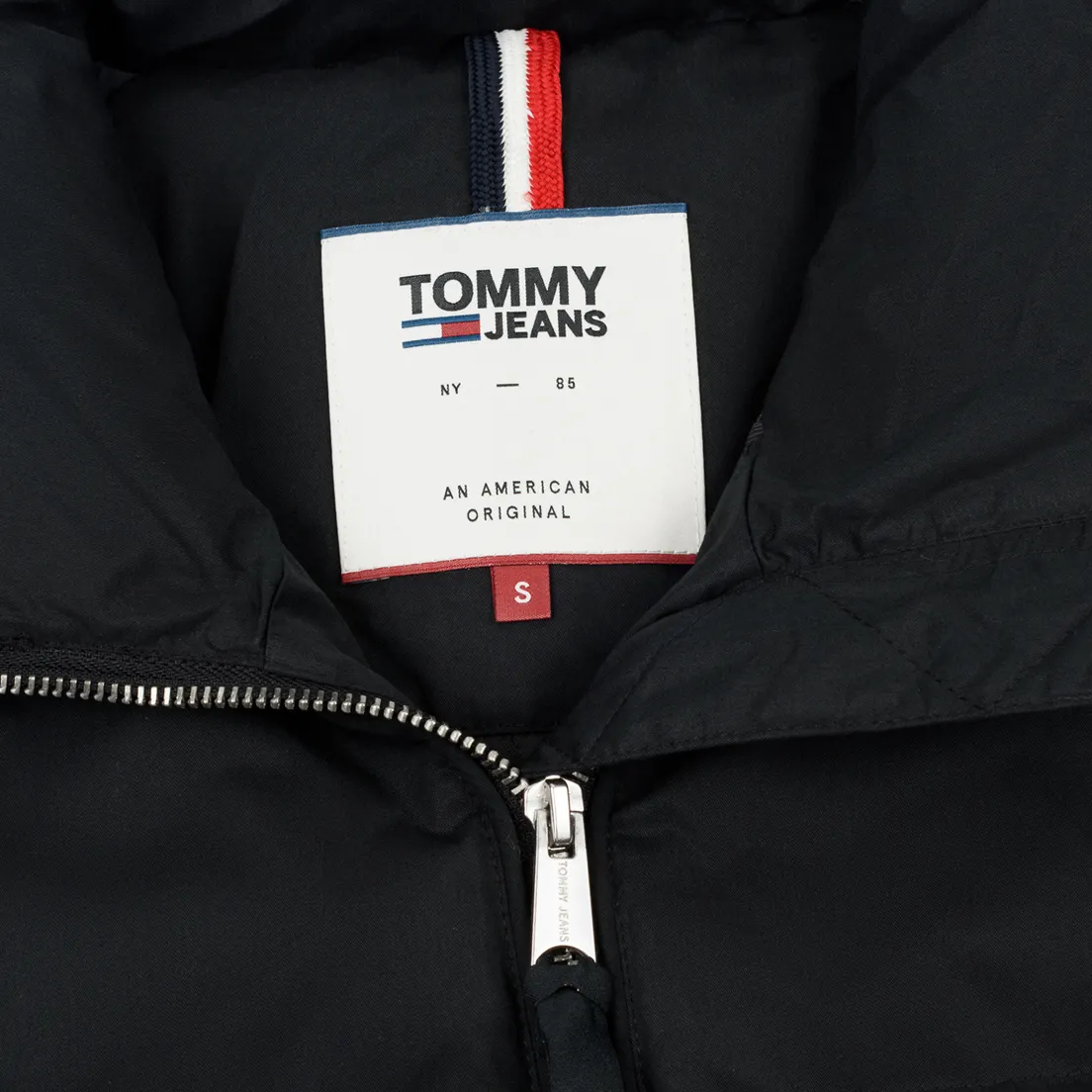 Tommy Jeans Женский пуховик Long Down Puffa