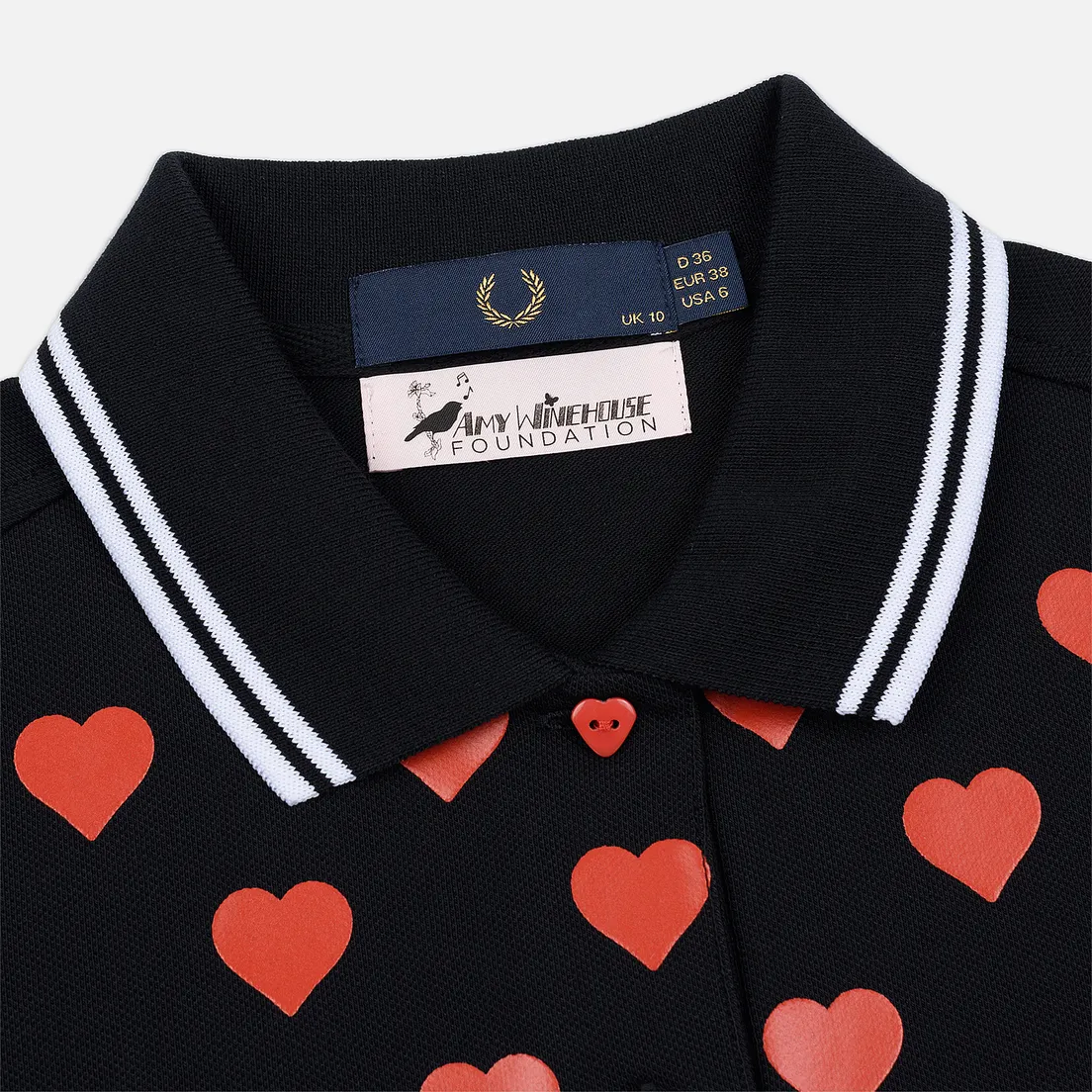 Fred Perry Женское поло x Amy Winehouse Heart Print Pique