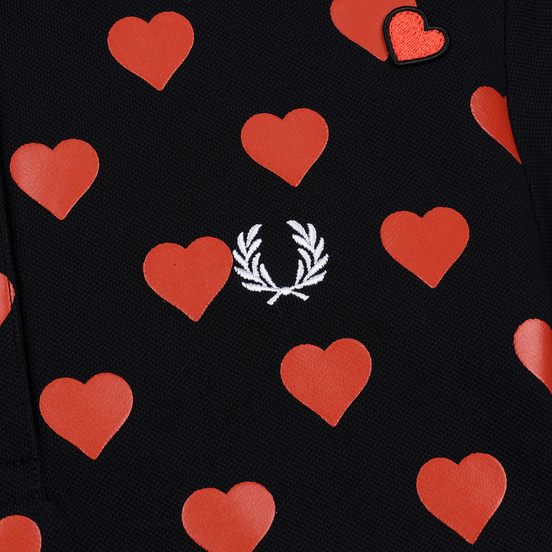 Женское поло Fred Perry x Amy Winehouse Heart Print Pique Black