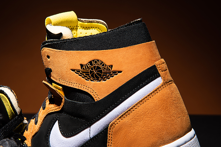Air Jordan 1 High Zoom Black Monarch: игра контрастов