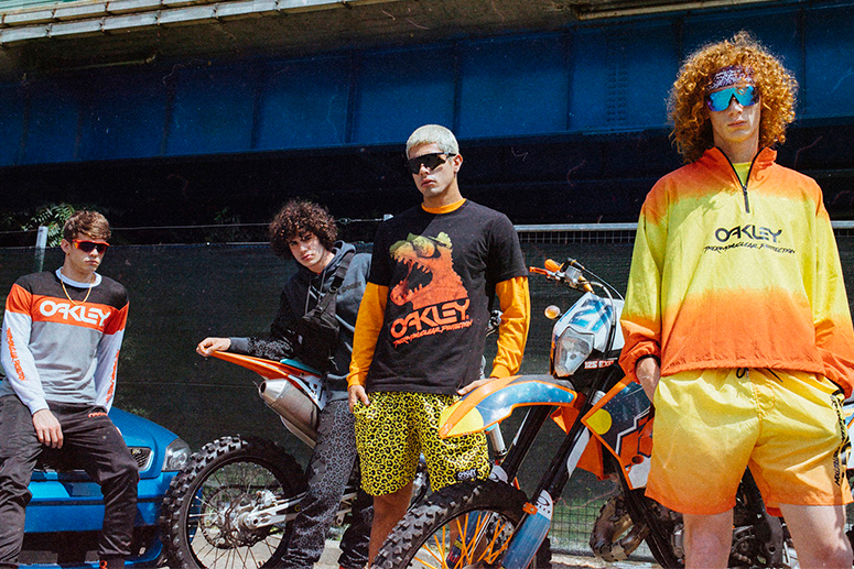 Oakley: феномен популярности спортивных очков
