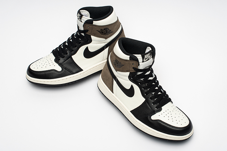 Air Jordan 1 Retro High OG Dark Mocha