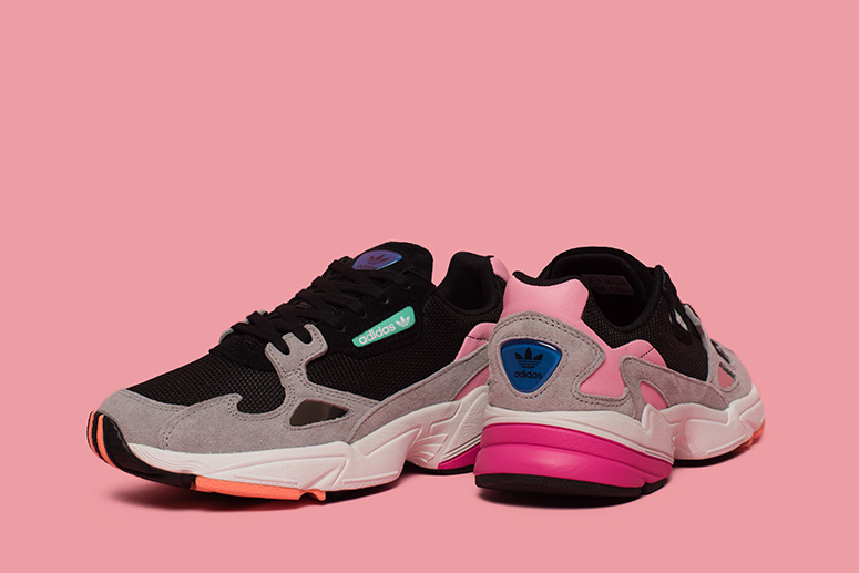 adidas Originals Falcon: эстетика 90-х
